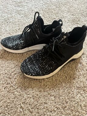 Reebok Black & White Speckled Knit Running Shoes